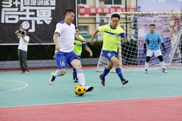 巴尔韦德本赛季18场比赛已经打入8球 超之前148场