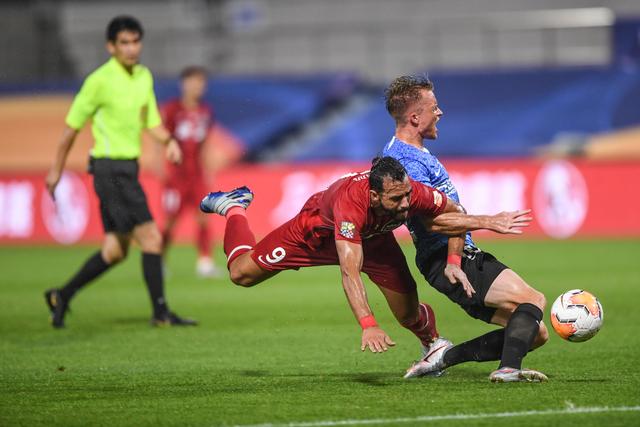 约基奇35+7+7爱德华兹44分 掘金力克森林狼2-2